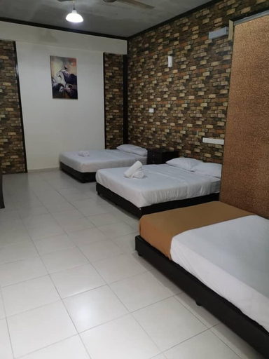 Bedroom 3, HS Farm Stay, Ledang