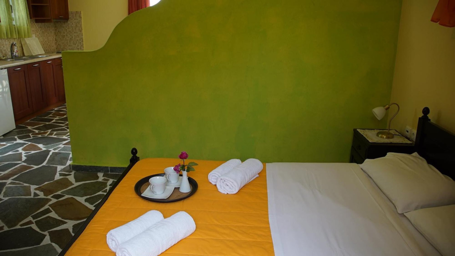 Bedroom 4, Ktima Nikola, Central Greece