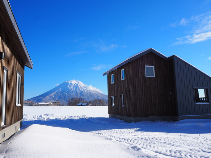 Niseko Highland Cottages, Niseko