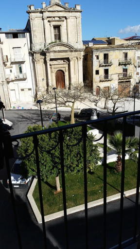 Others 5, Casa Natia, Agrigento