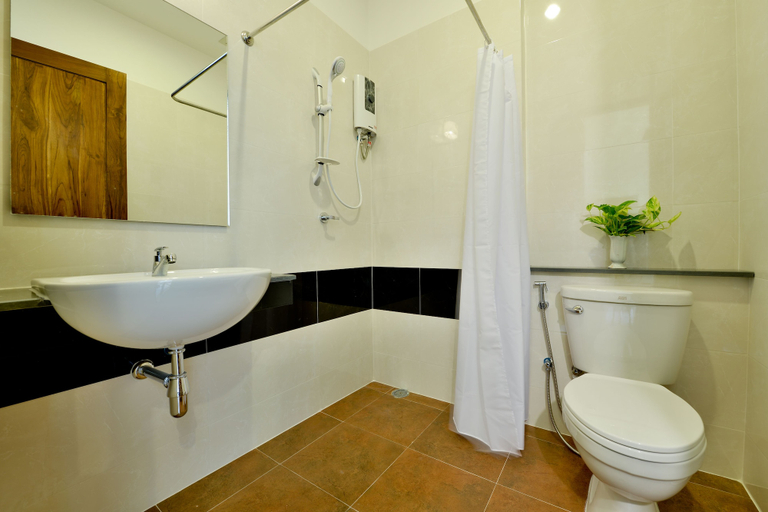 Bathroom 5, The Choice Hotel - Adults Only, Chom Thong