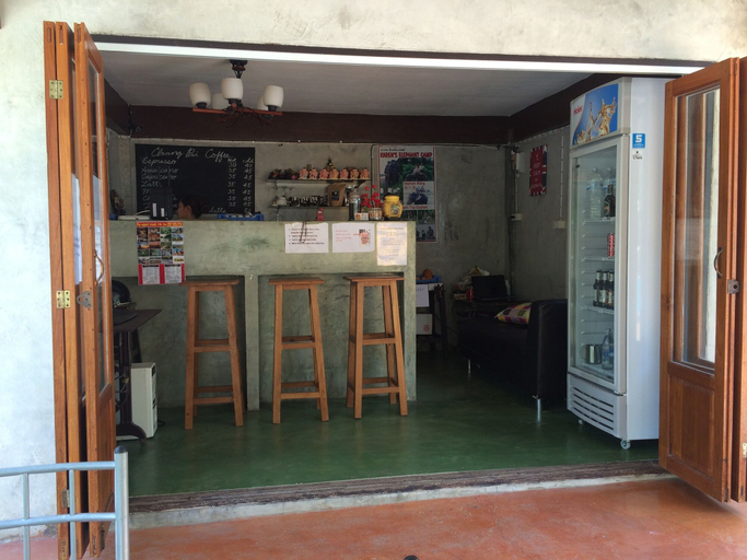 Food & Drinks 5, Chang Pai, Pai