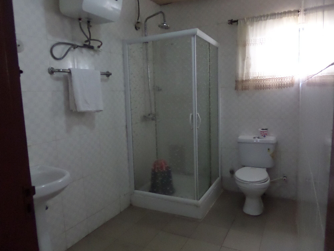 Bathroom 3, Koltol Paradise Inn, IbadanNorth