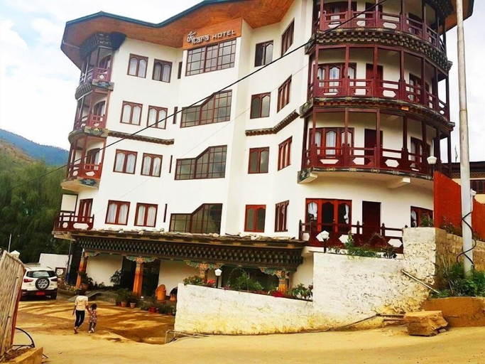 Exterior & Views 1, Hotel Om Tara, Chang