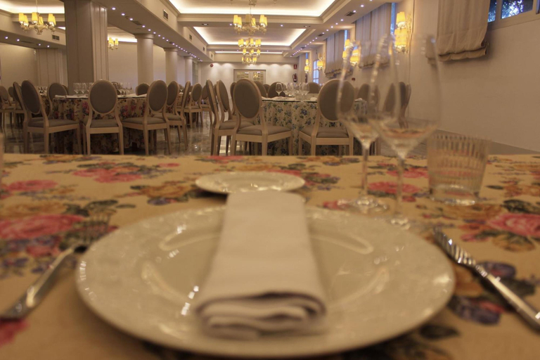 Food & Drinks 5, Hotel Reyes Ziríes, Granada