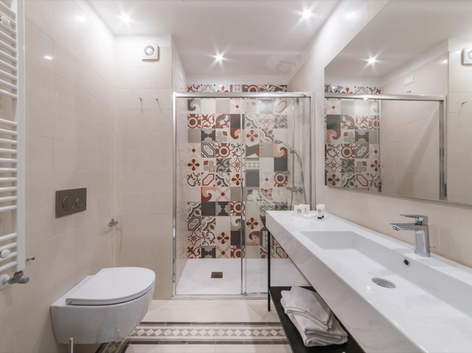 Bathroom 3, Panisperna Apartment 2, Rome