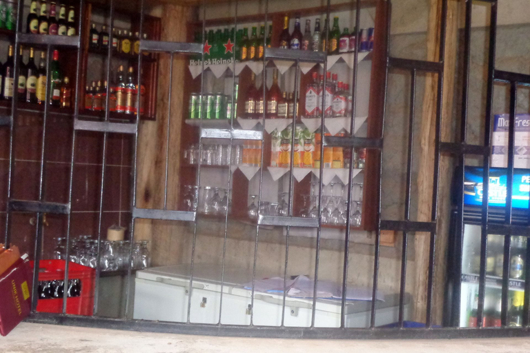 Food & Drinks, Unik Hotel Limited, Jinja