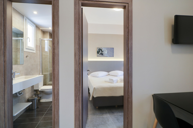 Bedroom 5, Athens Comfort Suites & Apartments, Attica