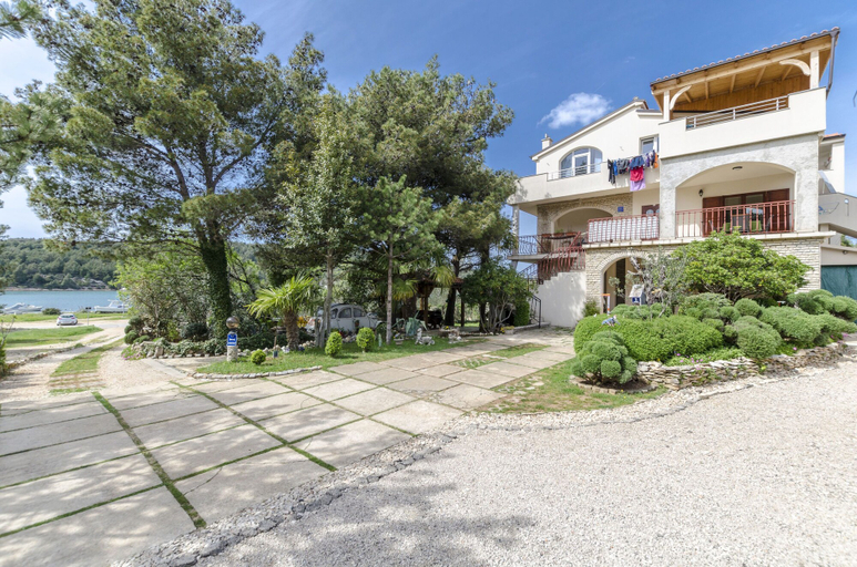 Exterior & Views, Apartments Davor, Šibenik