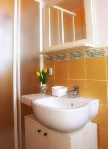 Bathroom 3, Mamma Maria, Messina