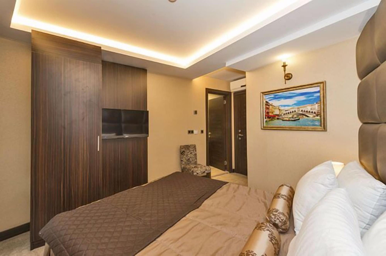 Bedroom 3, Romeo Hotel, Fatih
