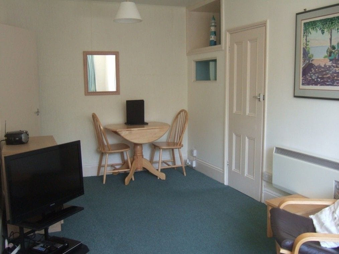 Others 4, Woodcliffe Holiday Apartments, Isle of Wight
