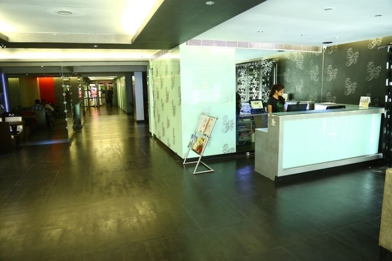Others 5, The Spring, Chennai