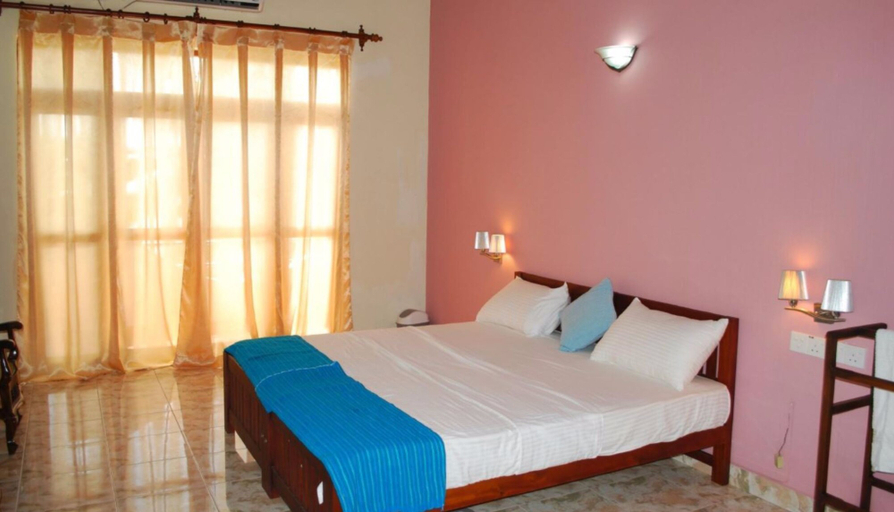 Bedroom 3, Riverbank Bentota, Aluthgama