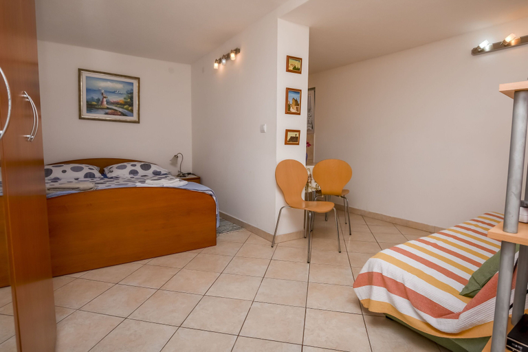 Bedroom 4, Apartment Anka, Primošten
