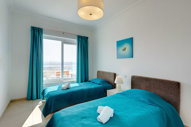 Bedroom 3, Seafront LUX Apartment wt Pool, Upmarket Area