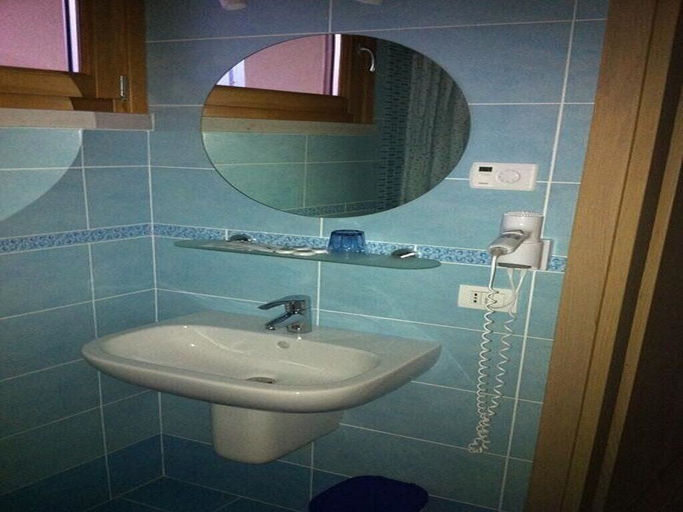 Bathroom 4, Agriturismo La Palazzina, Verona