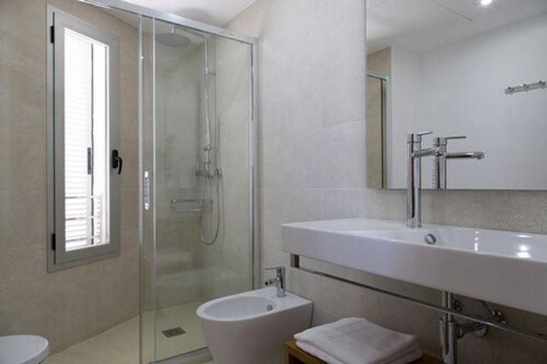 Bathroom 3, Apartaments Proa Es Pujols - Adults Only, Baleares