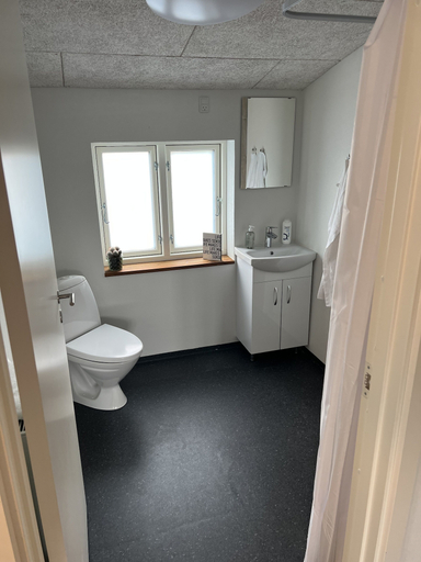 Bathroom 3, Jerlev kro, Vejle