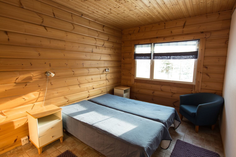 Bedroom 2, Hinkkalan Lomamökit, Central Finland