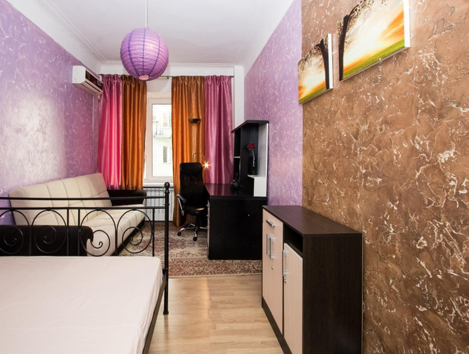 Others 4, ApartLux Kremlyovskaya, Central