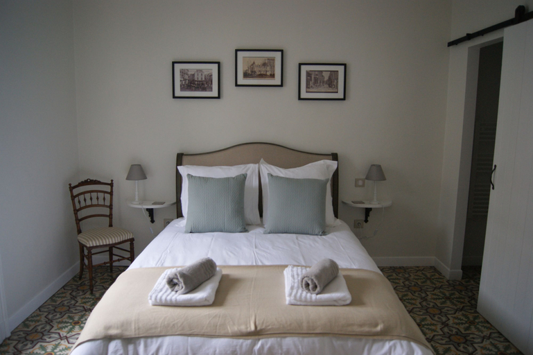 Bedroom 4, Le Petit Molière Chambres d'Hôtes, Hérault