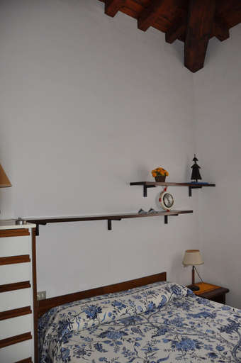 Bedroom 3, Villaggio Est, Nuoro