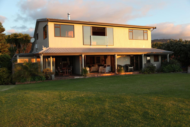 Exterior & Views 2, Te Puru Beach Lodge, Thames-Coromandel
