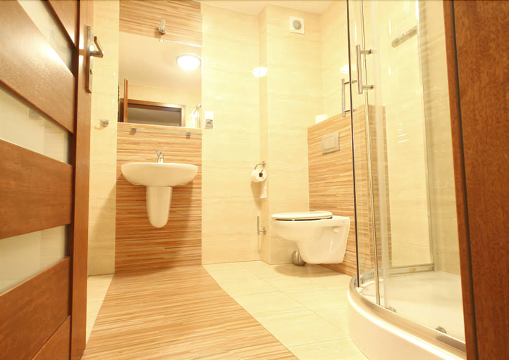 Bathroom 3, Hotel Beskidian, Żywiec