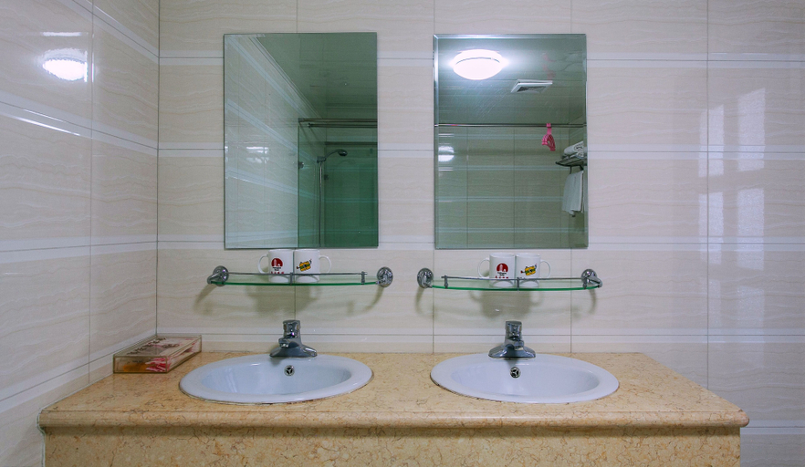 Bathroom, PekingUni Photography theme Hotel, Beijing