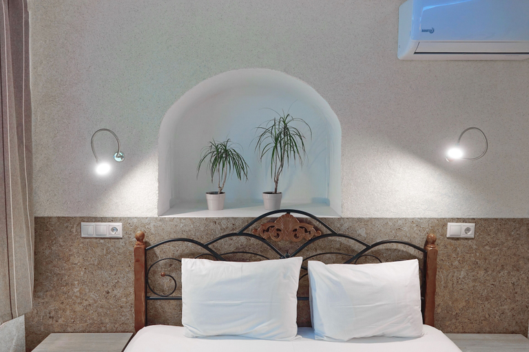Bedroom 3, Skyview City, Central