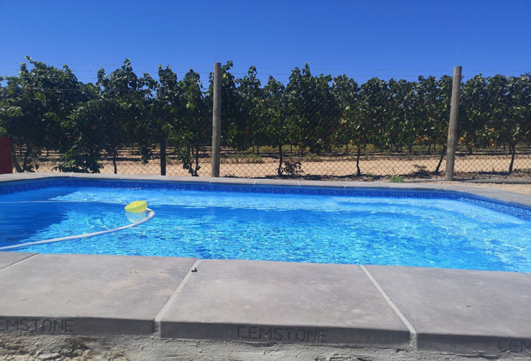 Sport & Beauty 2, 401 Rozendal Cottages, Cape Winelands