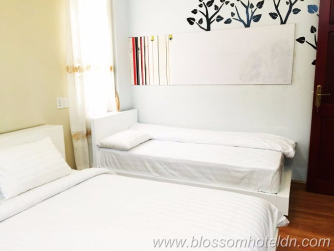Bedroom 2, Blossom July Hotel, Da Nang