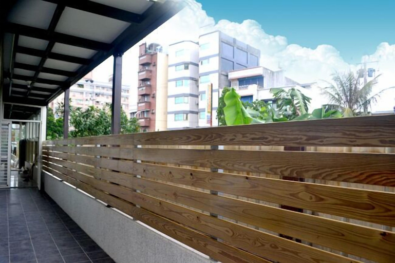 Others 5, Just Stay, Yilan