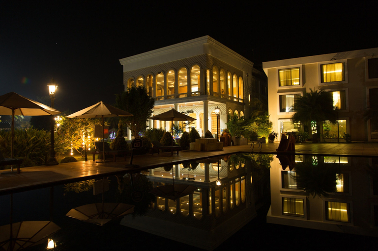Exterior & Views 1, UVA Meridian bay resort and spa, Udupi