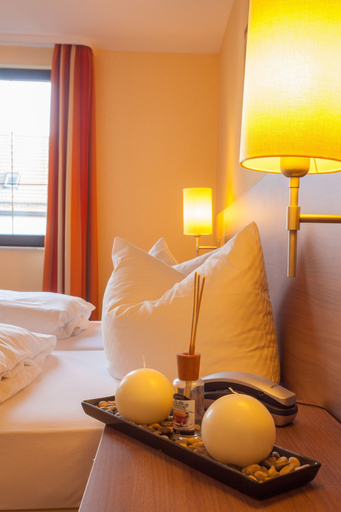 Bedroom 3, Hotel-Gasthof Thüringer Hof, Schmalkalden-Meiningen