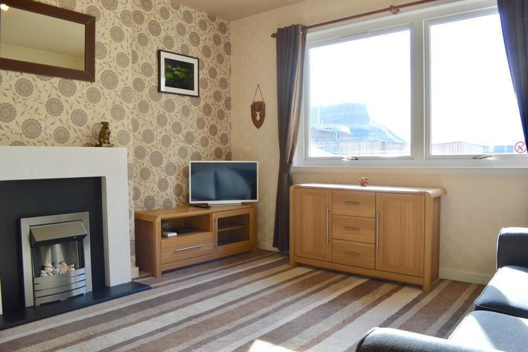 Others 4, Crags View Apartment, Edinburgh