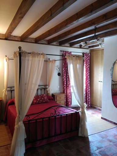 Bedroom 2, Pago de Trascasas, Valladolid