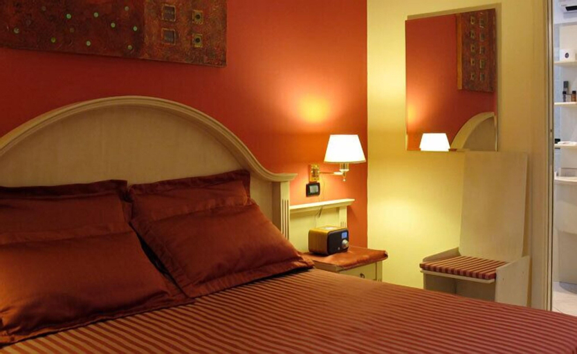 Bedroom 4, Villa Maria Hotel, Pistoia