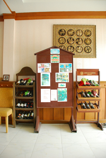 Others 4, Putthiya Hua Hin Place, Hua Hin