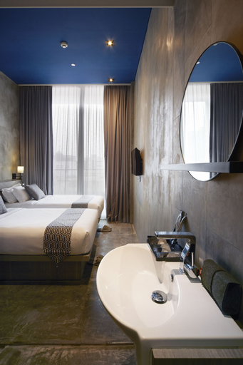 Bedroom 6