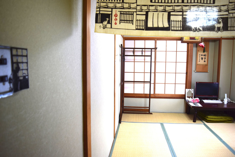 Others 5, Yamabe Hotel, Tenri