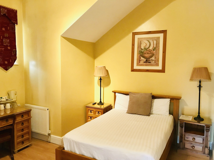 Bedroom 2, The York Hotel, Wolverhampton