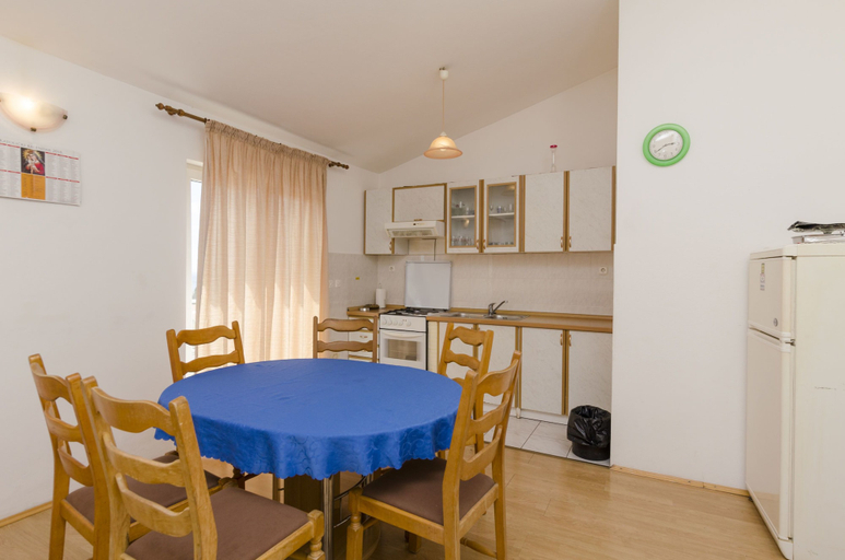Others 4, Apartments Biserka, Primošten