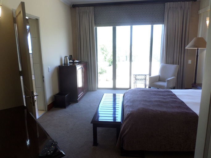 Bedroom 4, The Links Corporate Guest House, City of Tshwane