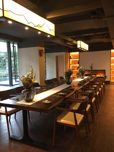 Food & Drinks 4, Seclusive Life in Jiangnan •Canal Yard, Hangzhou