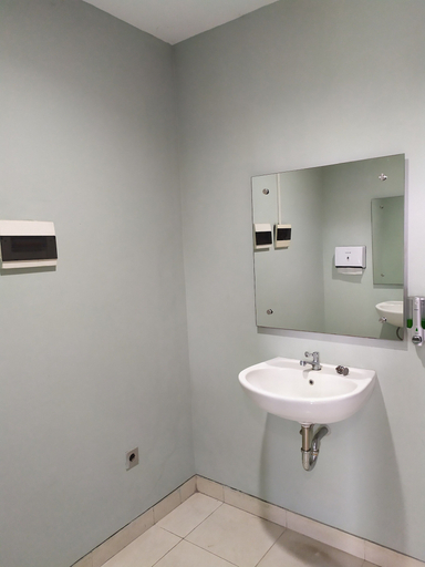 Bathroom 5, Footprints Xperience Hostel, Lombok