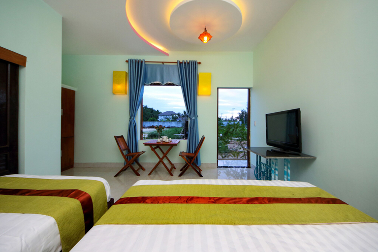 Bedroom 2, Hoi An Sea Sunset Villa & Bar, Da Nang