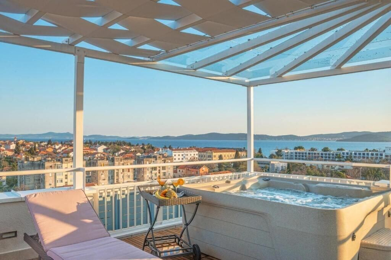 Others 5, Sunset Penthouse Apartment with Hot Tub, Zadar