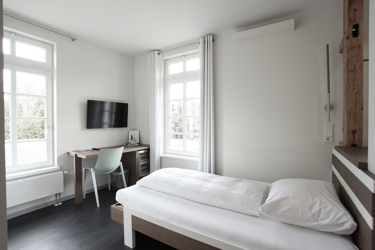Bedroom 4, Achtender, Reutlingen